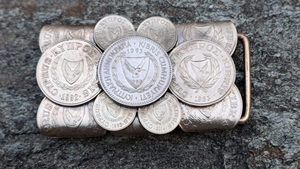 Gürtelschnalle Zypern, Zypern-Pfund