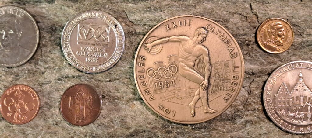 Münzen für Gürtelschnallen mit Motiv