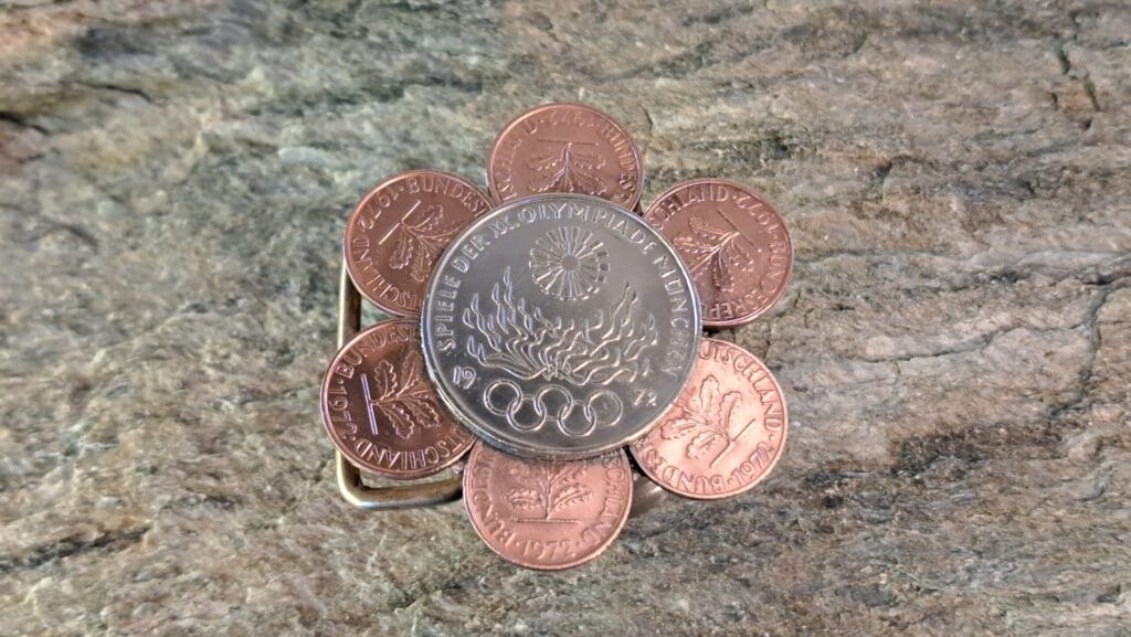 Gürtelschnalle ''1972'' mit Münze Olympiade in München